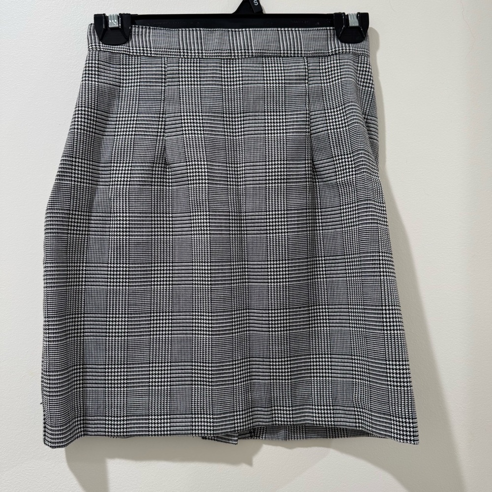 Vintage Black and White Plaid Skirt‎